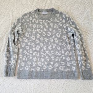 Women's Old Navy Crewneck Sweater